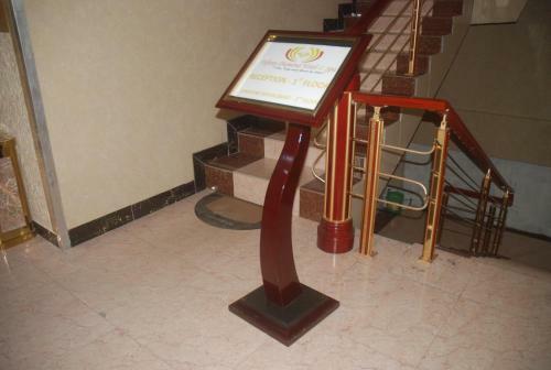 Tiffany Diamond Hotel