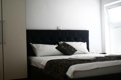 Hostal Elizabeth House