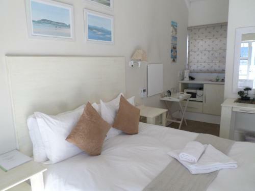 Bed & Breakfast Sir Roys At The Sea