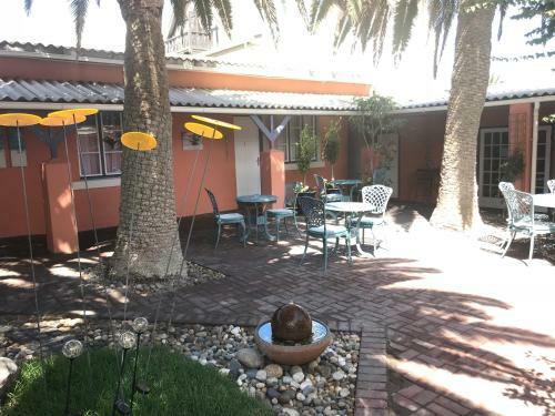 Hostal The Secret Garden Guesthouse