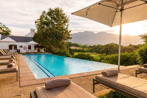 Hotel Three Cities Kleine Zalze Lodge