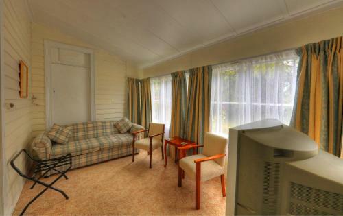 Acacia Bed And Breakfast