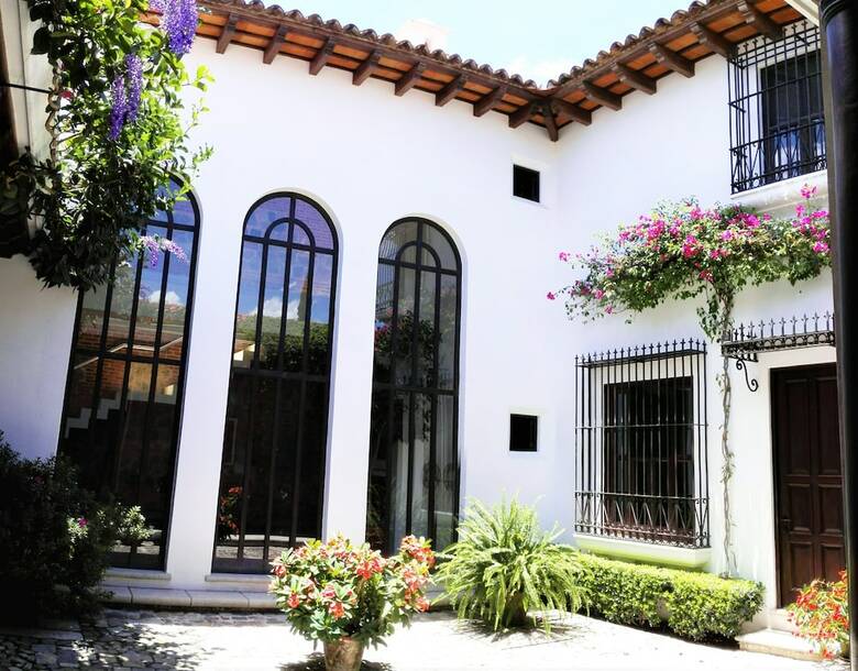 San Rafael Hotel