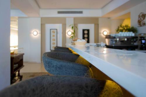 Golden Walls Hotel