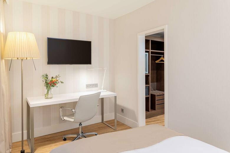 Hotel NH Hamburg Mitte