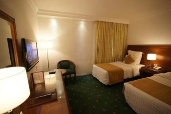 Hotel Amra Palace