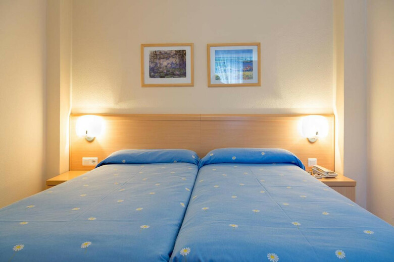 Apartamentos Los Arces De Isla