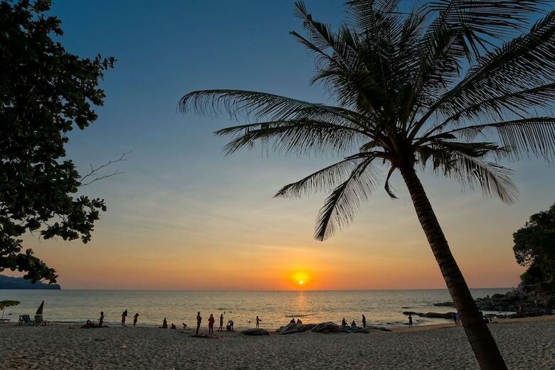 Hotel Manathai Resort
