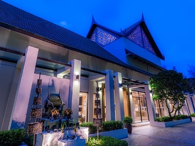 Hotel Manathai Resort