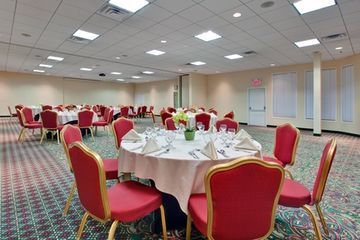 Hotel Holiday Inn Montreal-longueuil