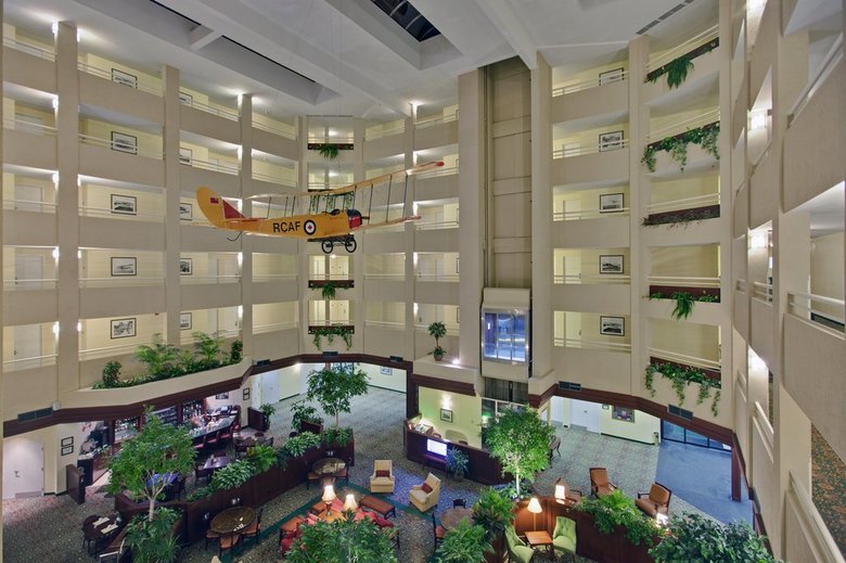 Hotel Holiday Inn Montreal-longueuil