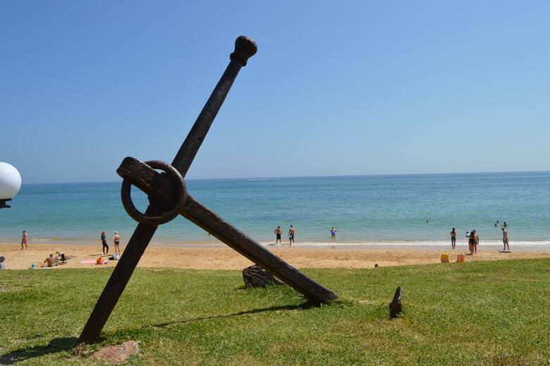 Topazio Mar Beach Hotel & Apartments