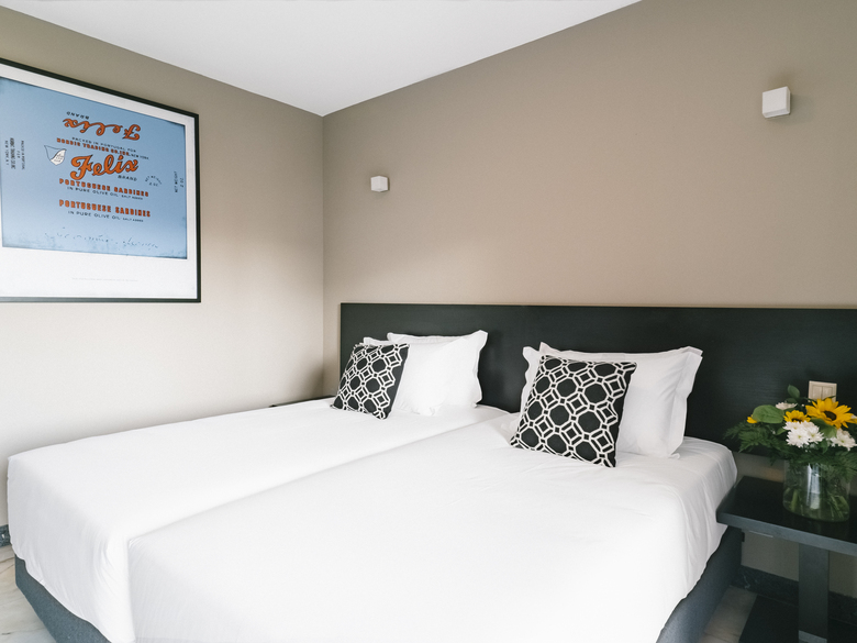 Topazio Mar Beach Hotel & Apartments