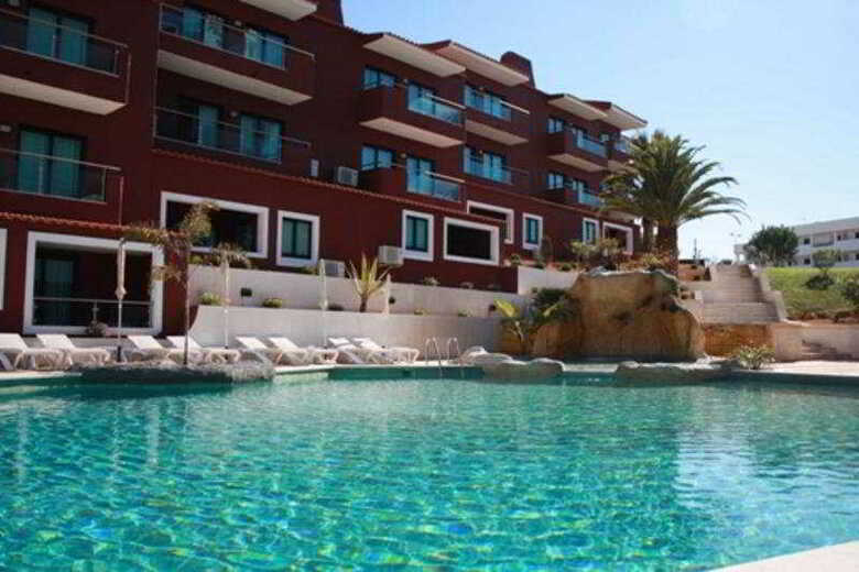 Topazio Mar Beach Hotel & Apartments