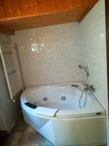 Agriturismo B&B Ch�vres � Cheval