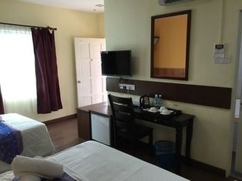 Villa Chenang Inn