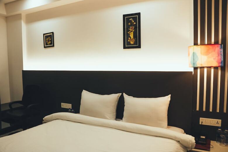 Hotel Madhushree