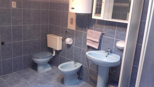 Apartamentos Corry 1