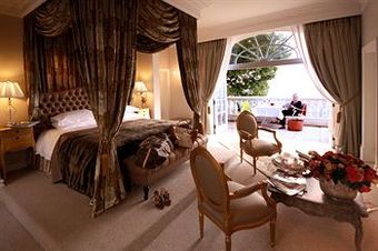 The Munro Boutique Hotel