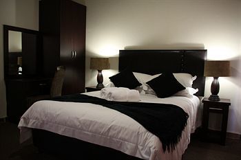Bains Lodge