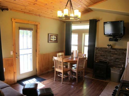 Hotel Convict Lake Resort
