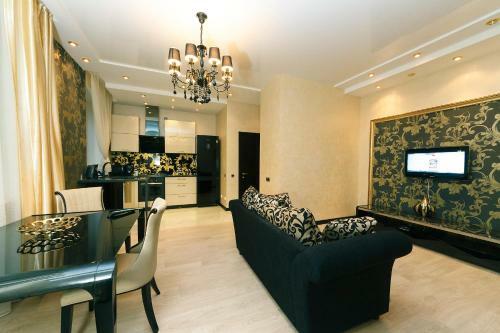 Luxrent Apartments On Lesi Ukrainki - Kiev