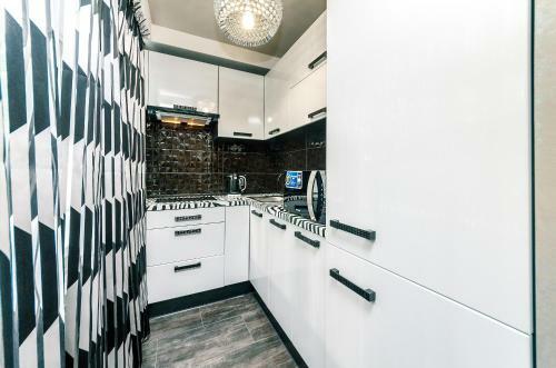 Luxrent Apartments On Lesi Ukrainki - Kiev