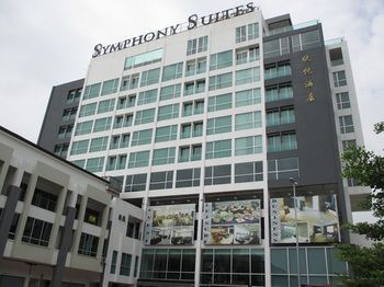 Symphony Suites Hotel