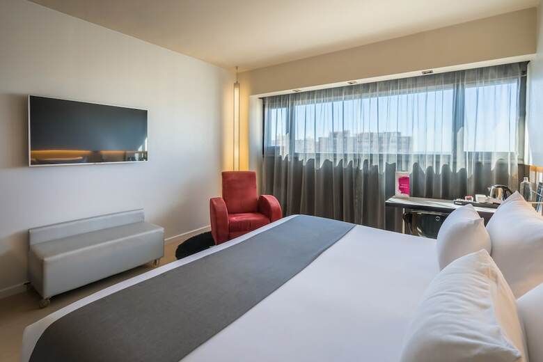 Hotel Barcel� M�laga