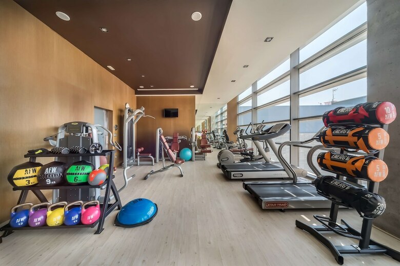Hotel Barcel� M�laga