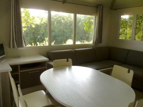 Hotel Camping Le Balcon De La Baie