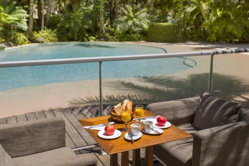 Ramada Hotel & Suites By Wyndham Noumea