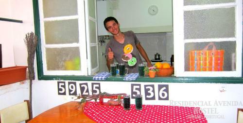 Residencial Avenida Hostel