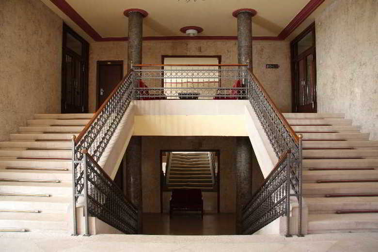 Hotel Leotar