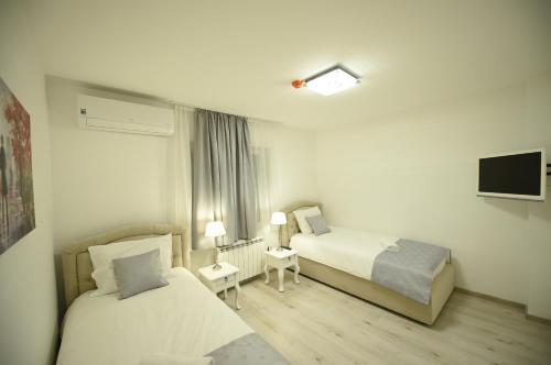 Hostal Guesthouse Grand Hertz