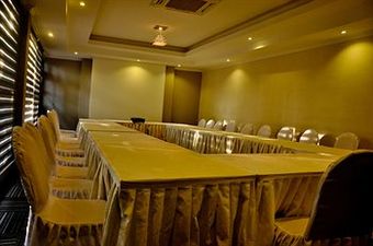 Hotel Avasta Resort And Spa