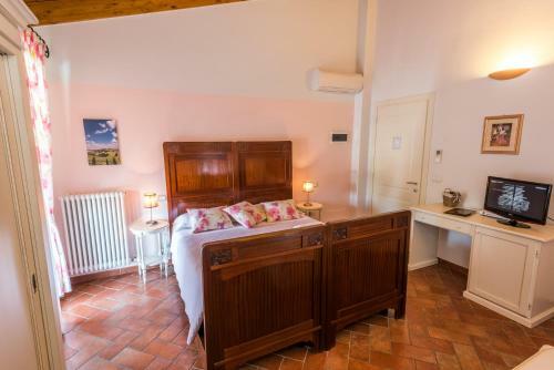 Hostal Agriturismo Acetaia Sereni