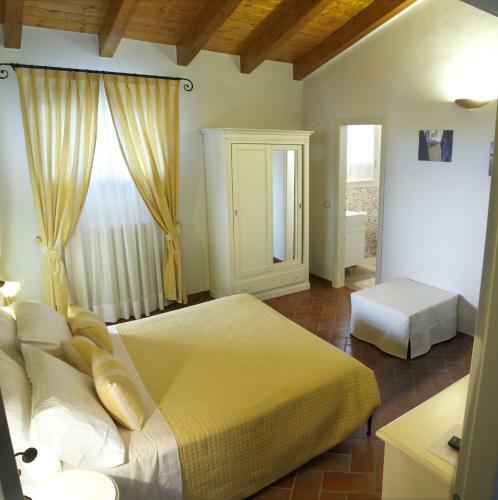 Hostal Agriturismo Acetaia Sereni