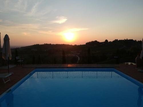 Hostal Agriturismo Acetaia Sereni