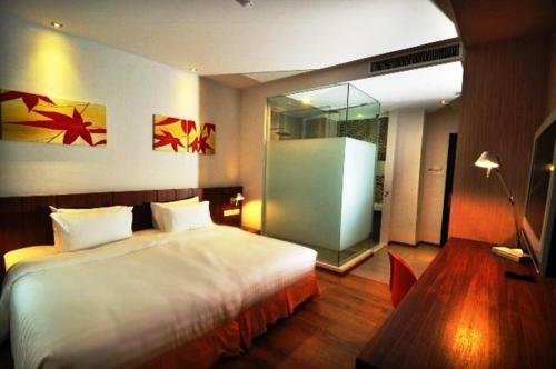 French Hotel