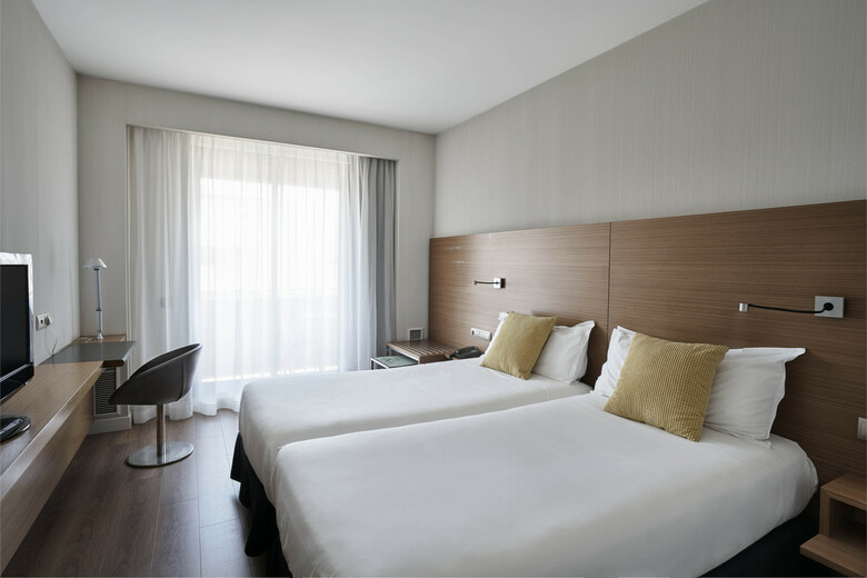 Hotel Vincci Zentro Zaragoza