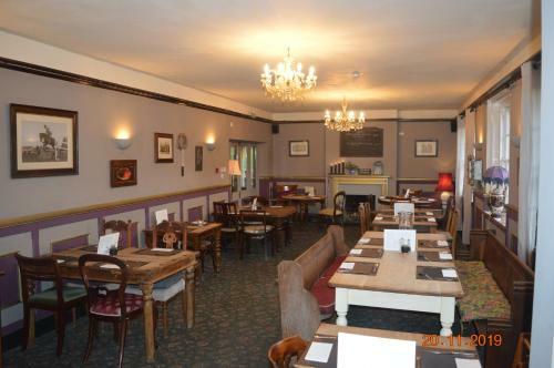 Posada The Compasses Inn