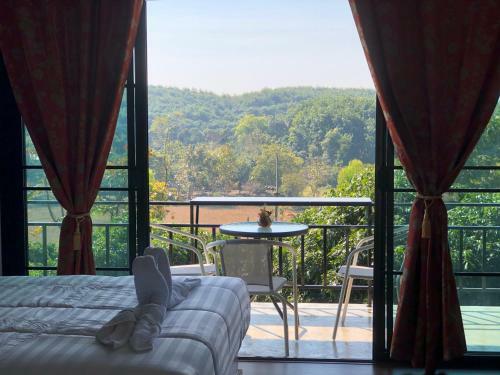 Hotel Baan Rai Phufah Resort Chiangrai