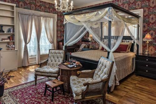 Silver Heart Inn Bed And Breakfast