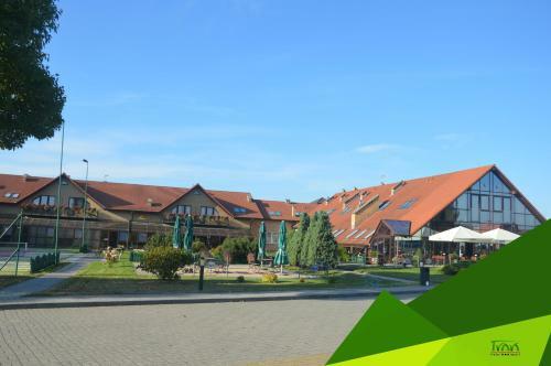 Hotel Trawa