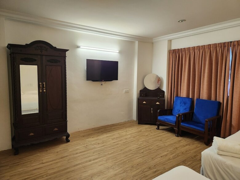 Fair Park Hotel