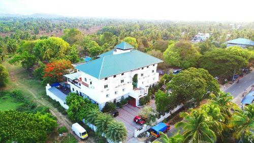 Hotel Paray Village County