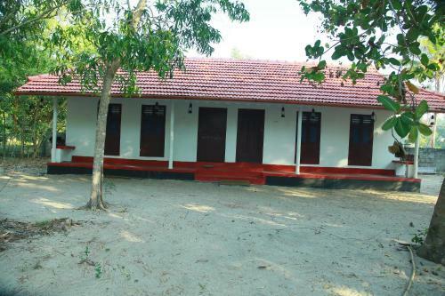 Bed & Breakfast Achayans Homestay Mararikulam