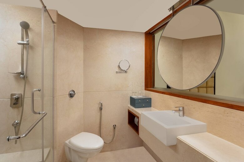 The Gateway Hotel Athwalines