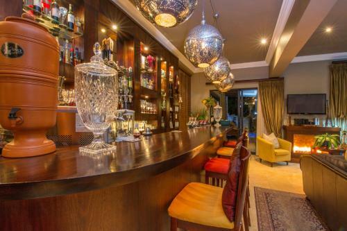 Hostal Alexander Guest House